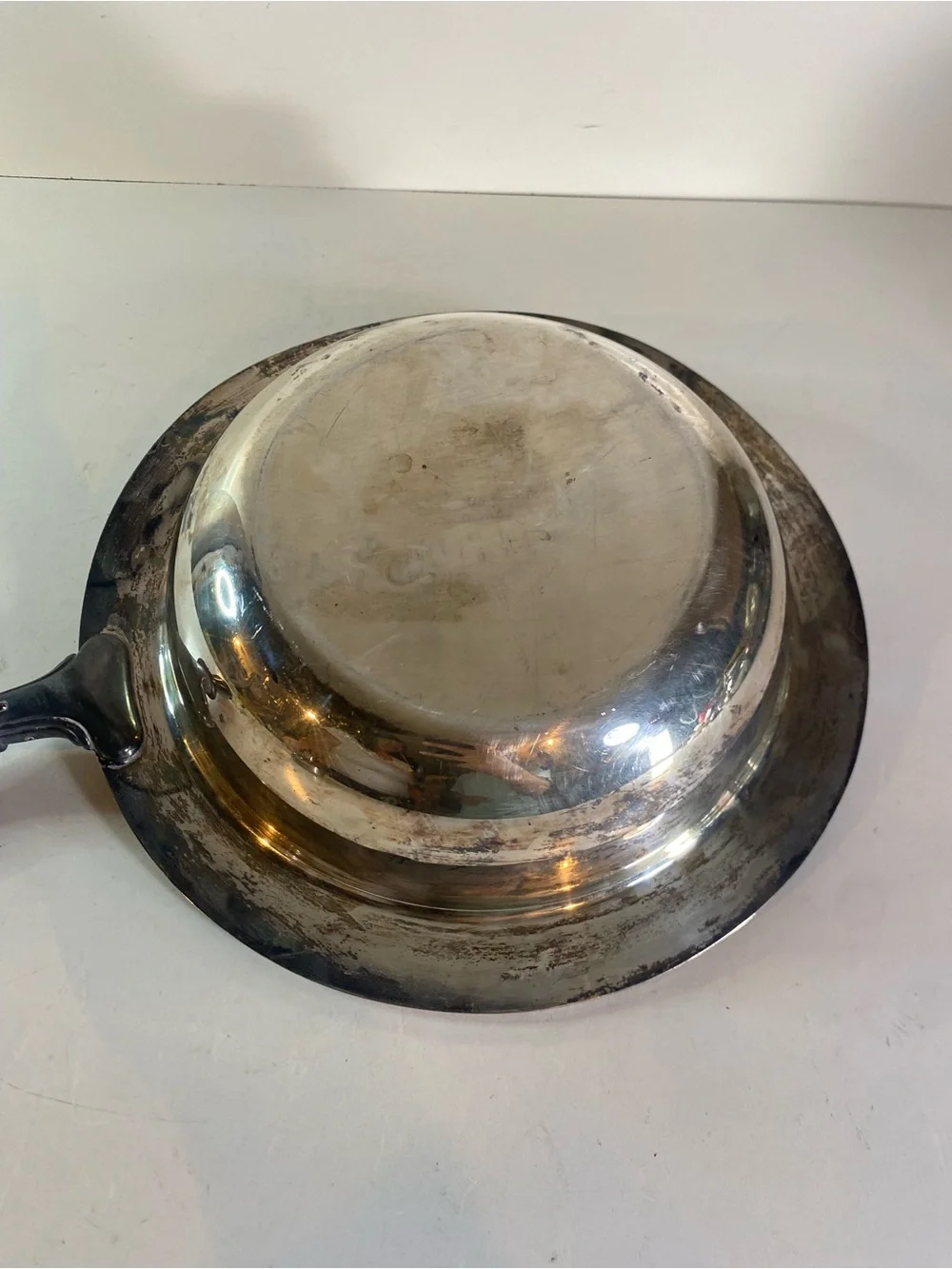 Silver Plate Lidded Round Chafing Dish With Black Wooden Handle Wooden Handle